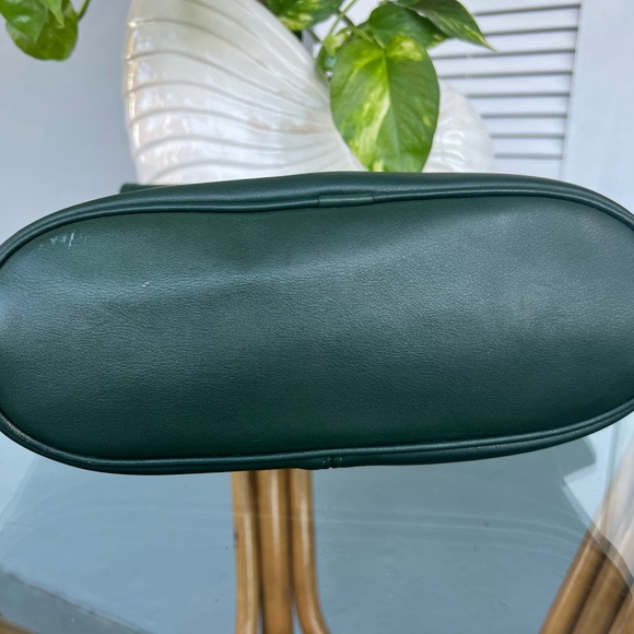 Vintage Coach Whitney Duffel Bag - Bottle Green - Picture 6 of 16